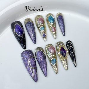 064 Colored cat's eye
