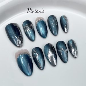 084 Velvet cat's eye