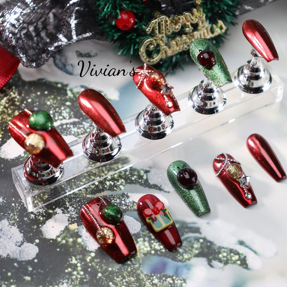 126 Christmas Eve