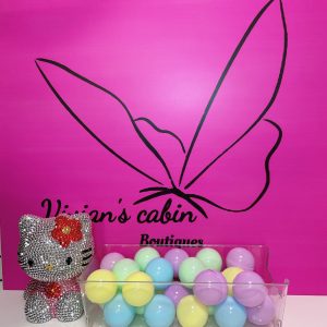 070 Baby's 100% handmade nails &surprise mystery ball