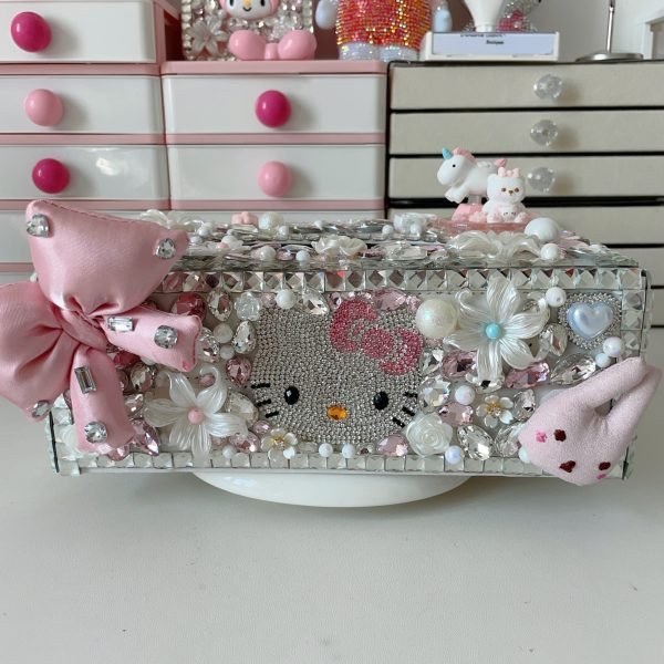 002 Diamond-encrusted tissue box