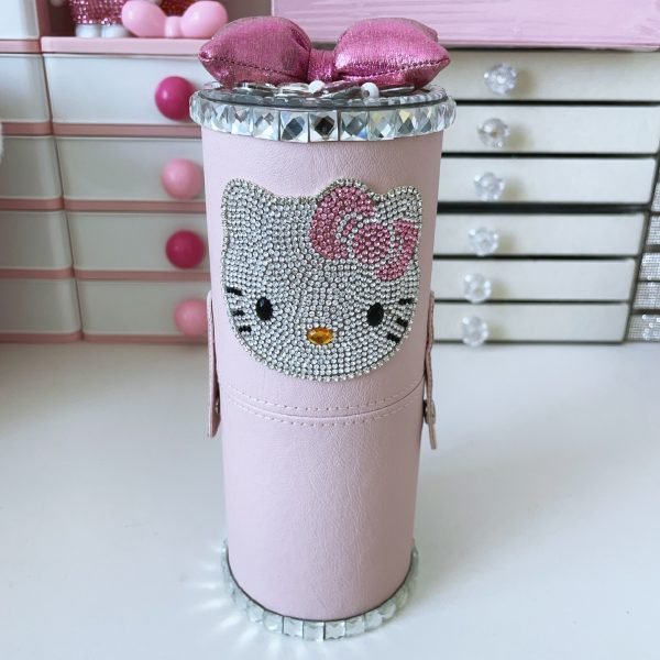 008 Makeup brush storage bucket