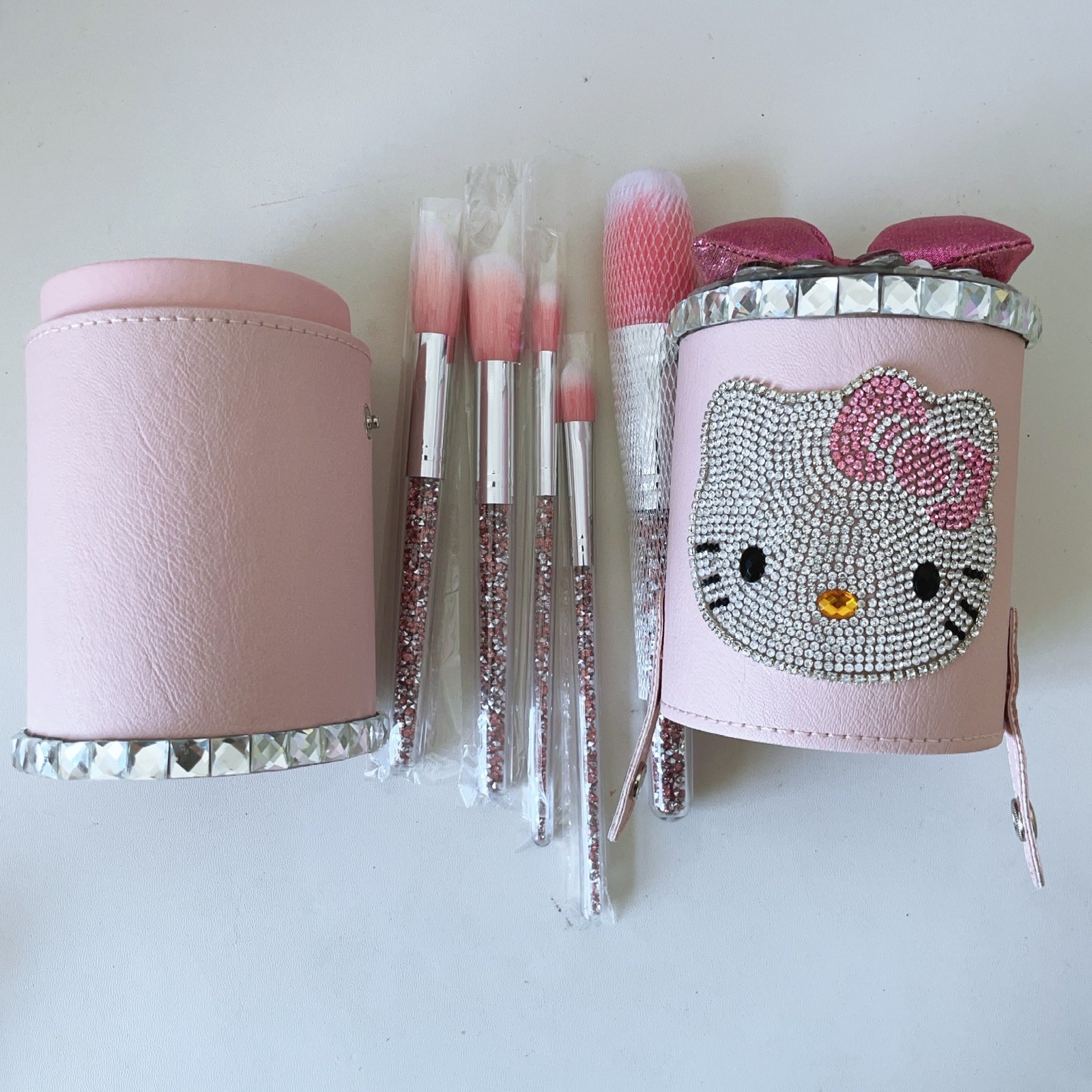 008 Makeup brush storage bucket - Image 4