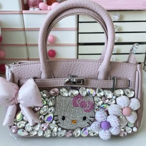 004 Diamond-studded bags