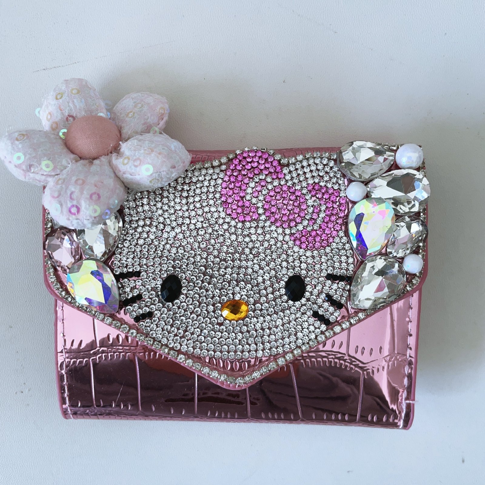 009 HK wallet with diamonds - Image 4