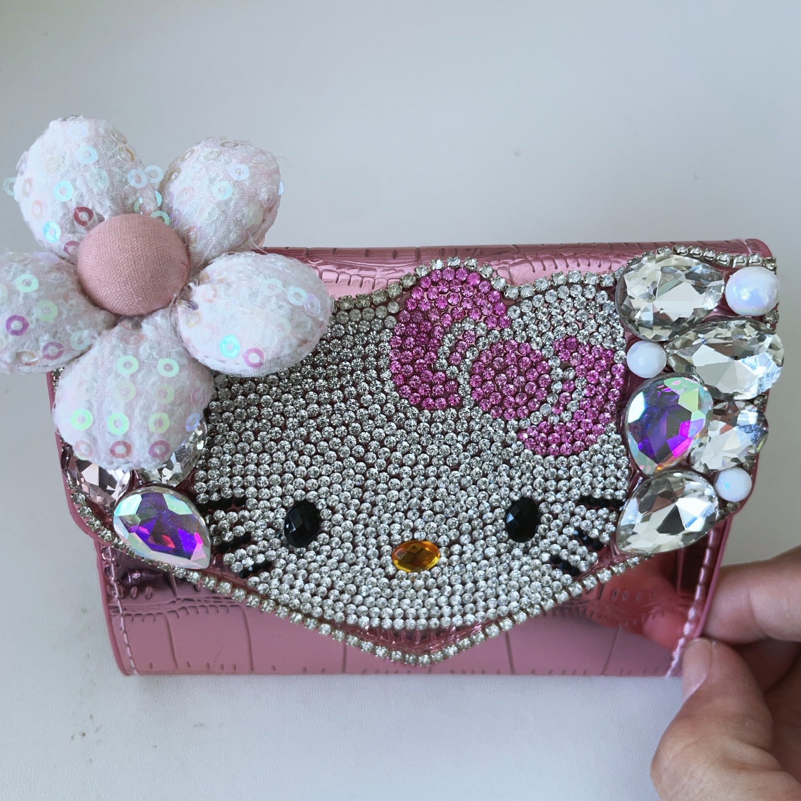 009 HK wallet with diamonds - Image 2