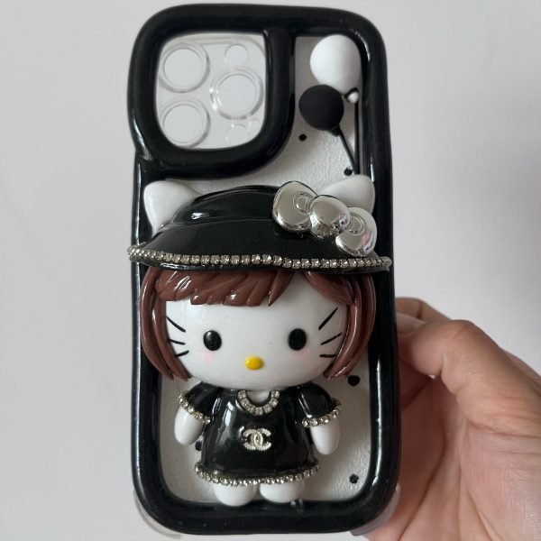 0001  Chanel x Hello Kitty